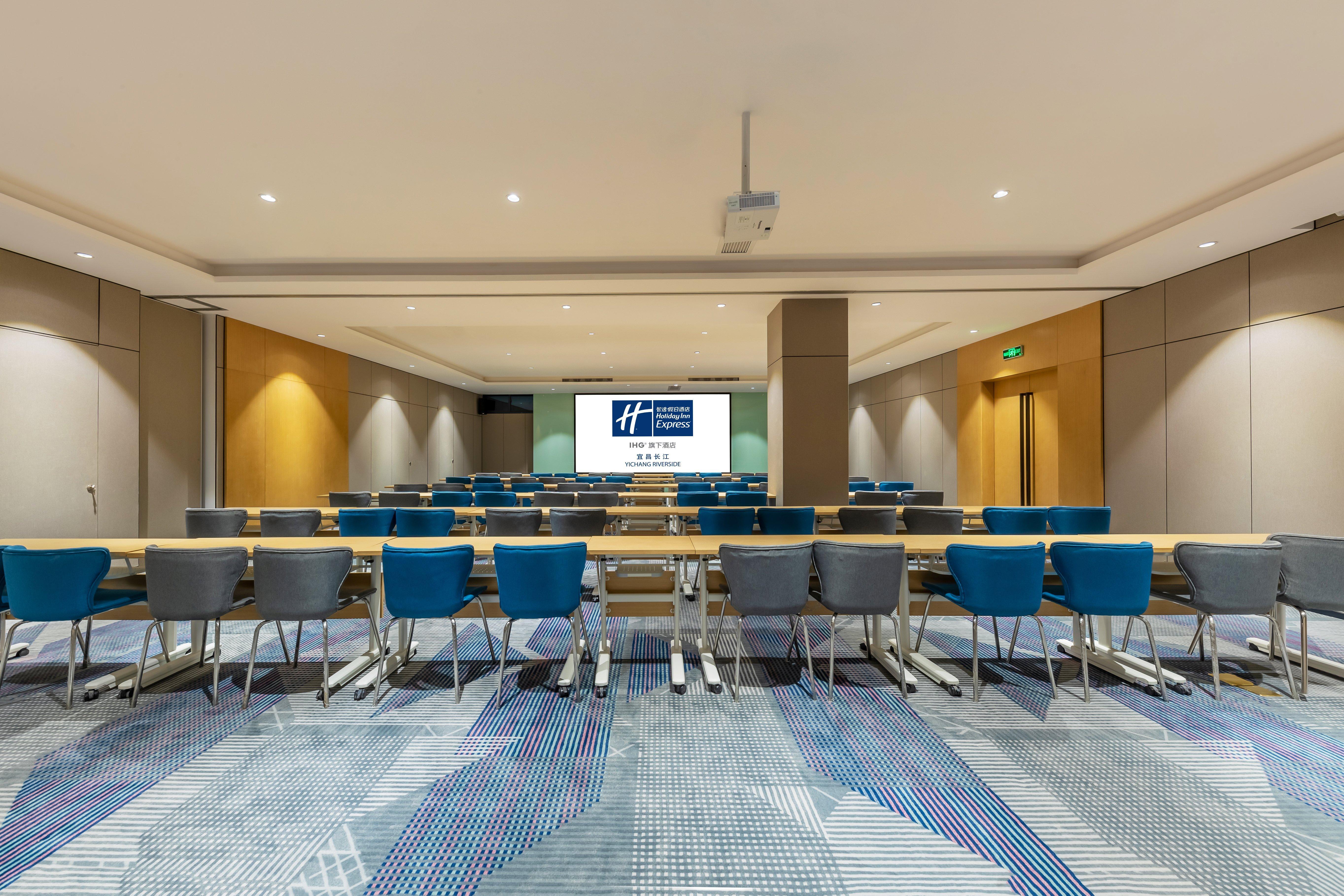 Holiday Inn Express Yichang Riverside By Ihg Extérieur photo